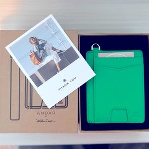 ANDAR Denner Wallet Monstera NWT